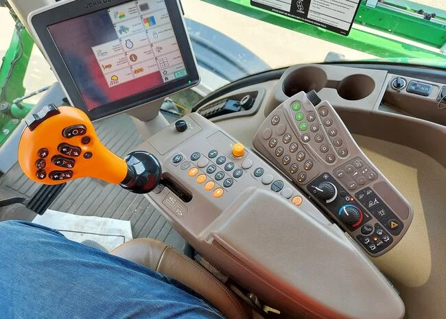 Обприскувач John Deere 4038- фото № 6