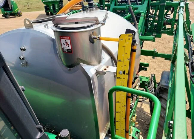 Обприскувач John Deere 4038- фото № 3