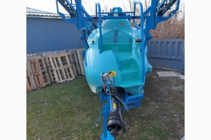 Причіпний обприскувач Berthoud Tracker 3200 32-34 AX28 (Берту)- фото № 3