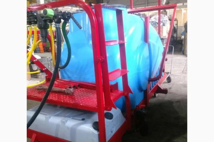 Оприскувач причіпний 2000 2500 л Польща- фото № 12