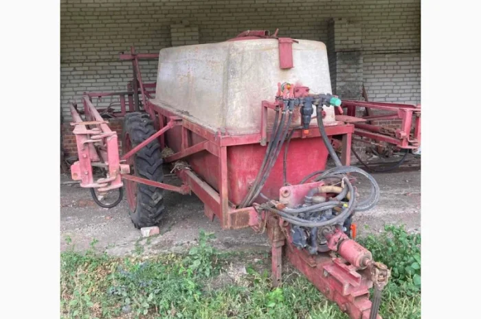 Опрыскиватель ОП 2000. Опрыскиватель ОП- фото № 1