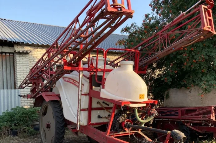 Опрыскиватель Червона Зирка Тетис 3024. Красная звезда Tetis 3024- фото № 1