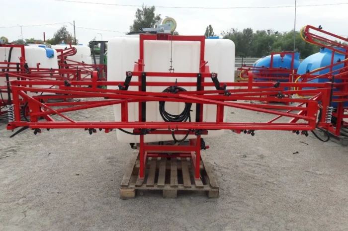 Навісний обприскувач ОП-800 л для внесення пестицидів штанга 12 м- фото № 3