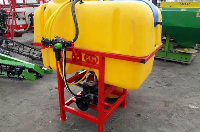 Обприскувач 600 л для садів та виноградників- фото № 1