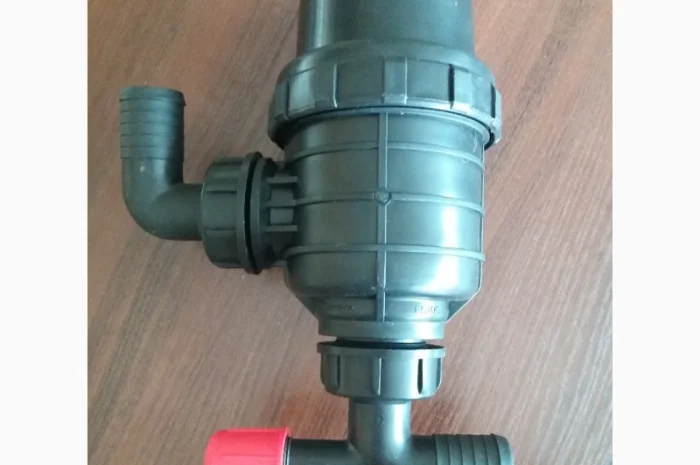 Фильтр всасывающий на навесной опрыскватель фирмы Agroplast (Польша)- фото № 1