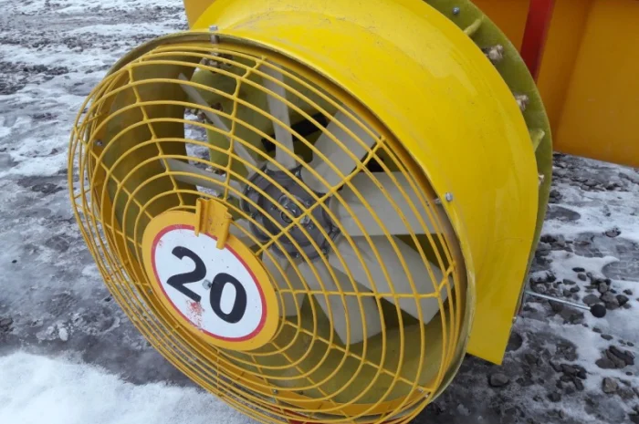 Садовий навісний обприскувач 800 л- фото № 15