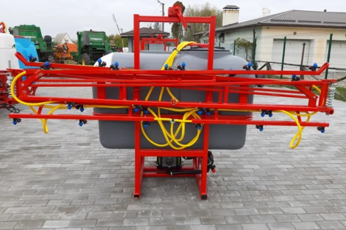 Тракторний штанговий 600 л навісний обприскувач штанга 12 м- фото № 4