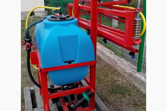Обприскувач навісний 200 л штанга 8 м- фото № 1
