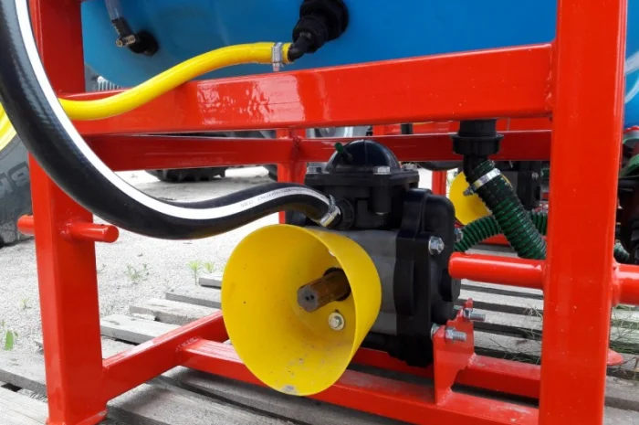 Навісний обприскувач 200 л для внесення пестицидів штанга 10 м- фото № 14