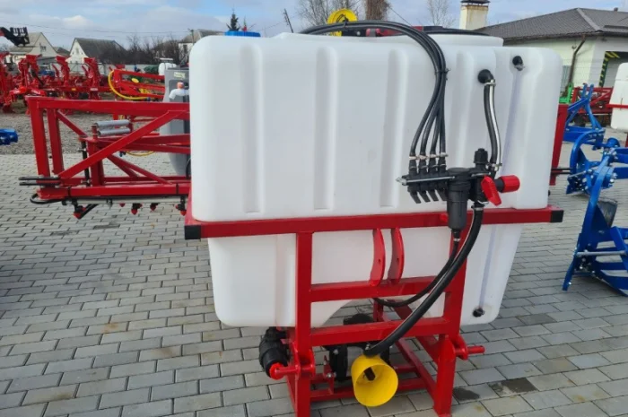 Навісний обприскувач ОНШ-800л для внесення пестицидів штанга 14 м- фото № 1