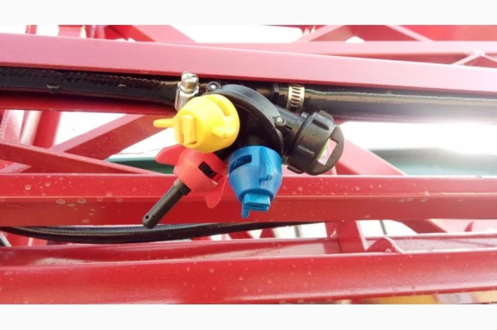 Опрыскиватели МАКС и МАКСУС 200; 400; 600; 800; 1000; 2000; 2500; 3000 л- фото № 4