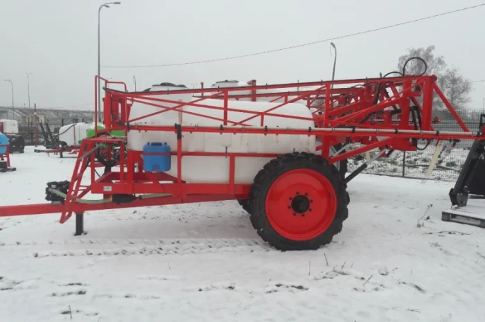 Обприскувач від виробника ОСШ 2000, 2500 л штанга 18 м- фото № 1