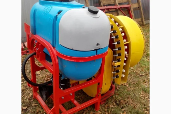 Садовий навісний обприскувач 200 л- фото № 7