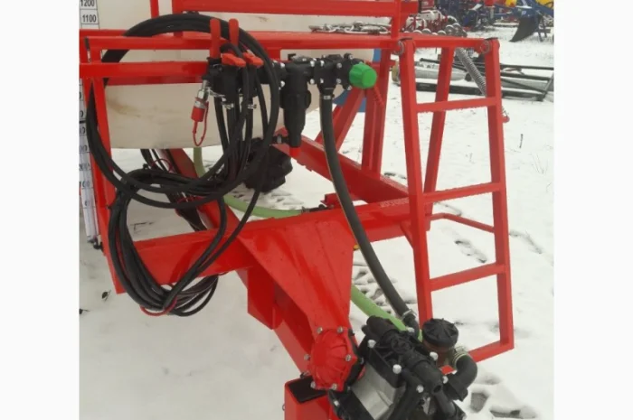 Польовий штанговий обприскувач ОСШ 2000, 2500 л штанга 18 м- фото № 9