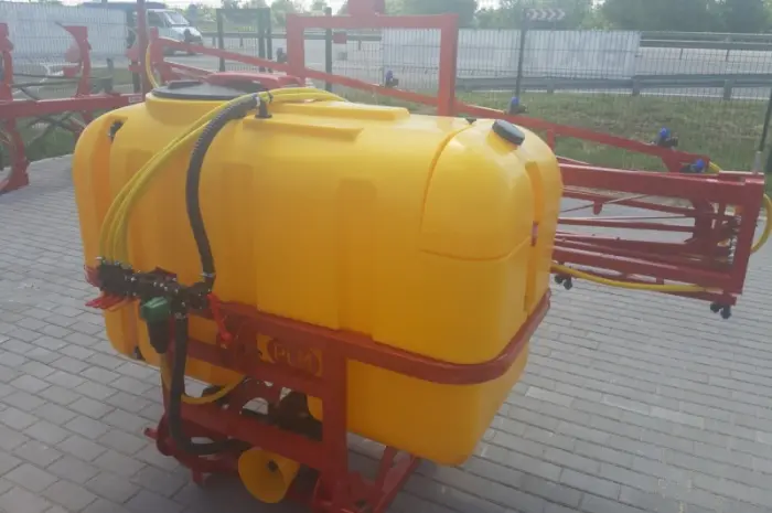 Штанговий навісний обприскувач 600 л штанга 12 м- фото № 1