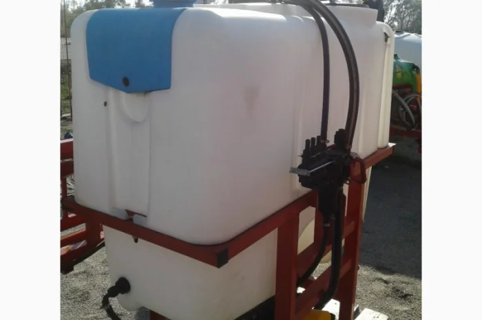 Оприскувачі з баком 400 л Польща- фото № 6