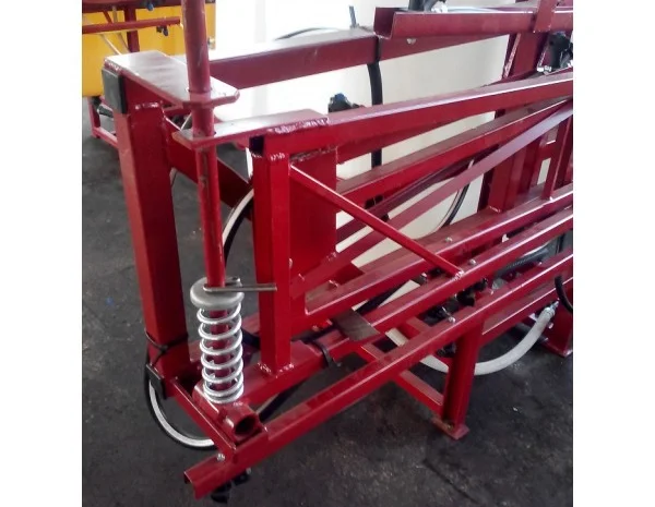 Опрыскиватель навесной 600 л штанга 12 м- фото № 3