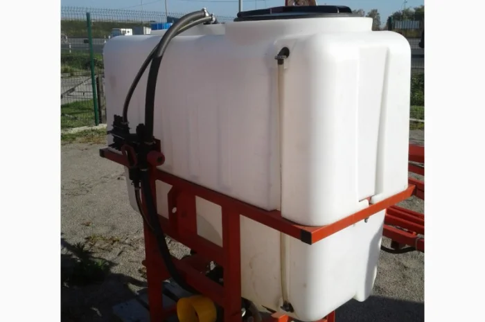 Опрыскиватель навесной 600 л штанга 12 м- фото № 6