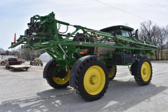 Б/у опрыскиватель John Deere R4030 (4730)- фото № 3