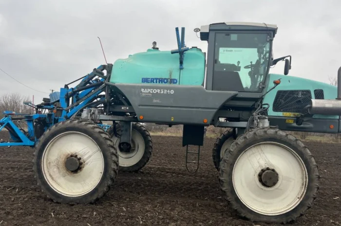 Опрыскиватель самоходный Berthoud RAPTOR 3240- фото № 8