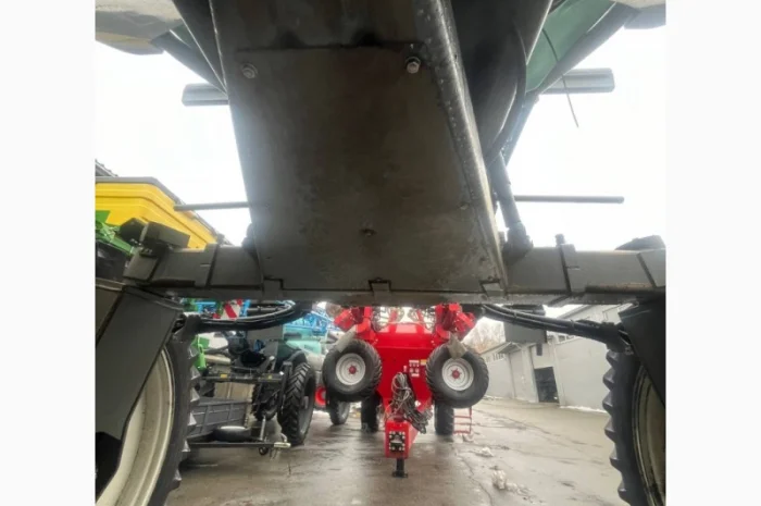 Опрыскиватель самоходный Berthoud RAPTOR 4240- фото № 9