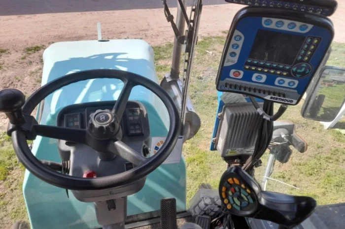 Опрыскиватель самоходный Berthoud RAPTOR 4240- фото № 7