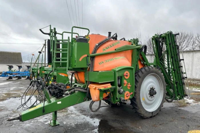 Amazone UX 3200 special isobas 2017 року 24 м- фото № 1