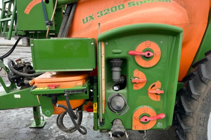 Amazone UX 3200 special isobas 2017 року 24 м- фото № 5