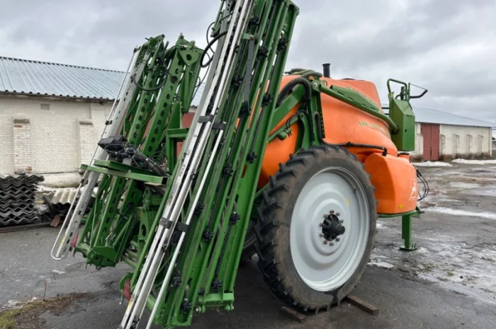 Amazone UX 3200 special isobas 2017 року 24 м- фото № 9