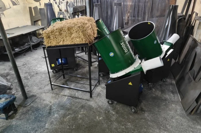 Соломорізка strawmaster 3000- фото № 1