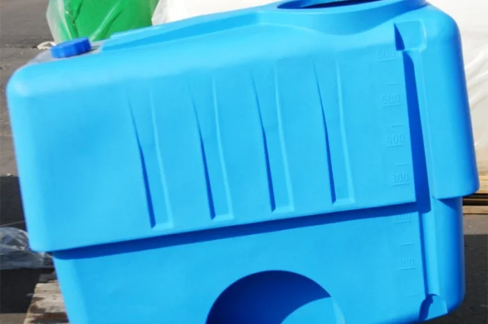 Емкость для навесного опрыскивателя AGRO 600- фото № 1