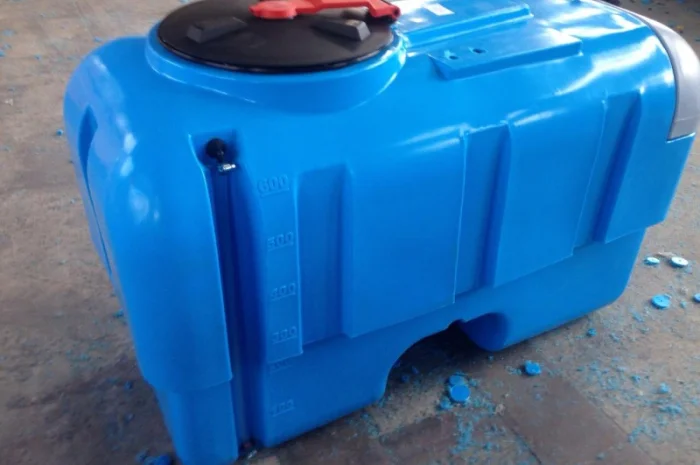 Бочка, емкость для опрыскивателя, опрыскиватель, для воды и других целей 200 - 800л Польша- фото № 4