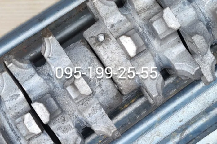 ПРТ-10 в процесі збирання. Балансир ПРТ-10; транспортер ПРТ-10; зірочка (ведуча) ПРТ-10- фото № 4