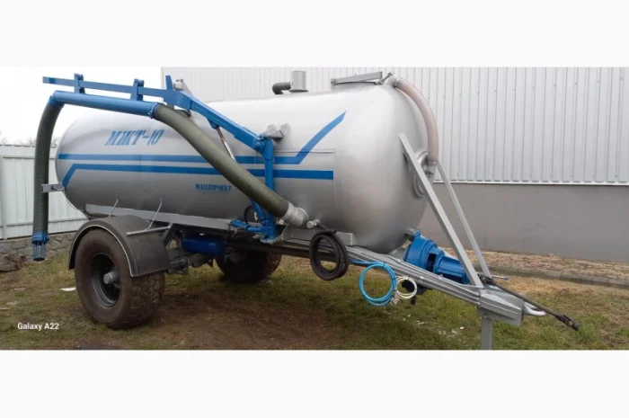 Бочка МЖТ 10 одноосна вакумна з навозним розкидачем 12м- фото № 1