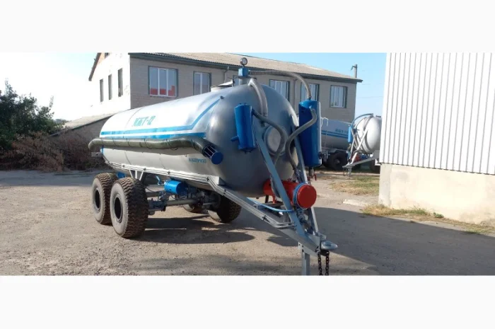 Вакумна Бочка для навозу МЖТ-12 розкидач- фото № 1