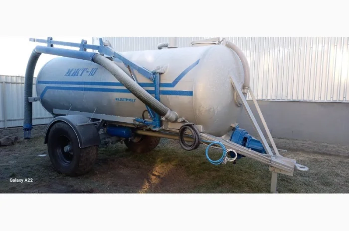 Бочка МЖТ-10 одноосная вакумная на 10м3- фото № 3