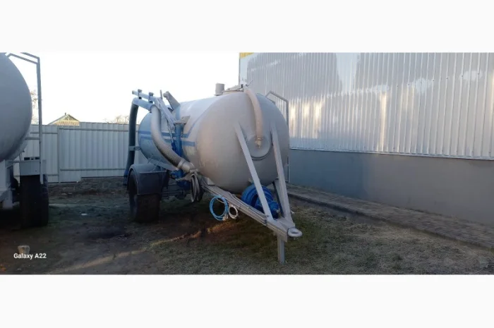 Бочка МЖТ-10 одноосная вакумная на 10м3- фото № 4