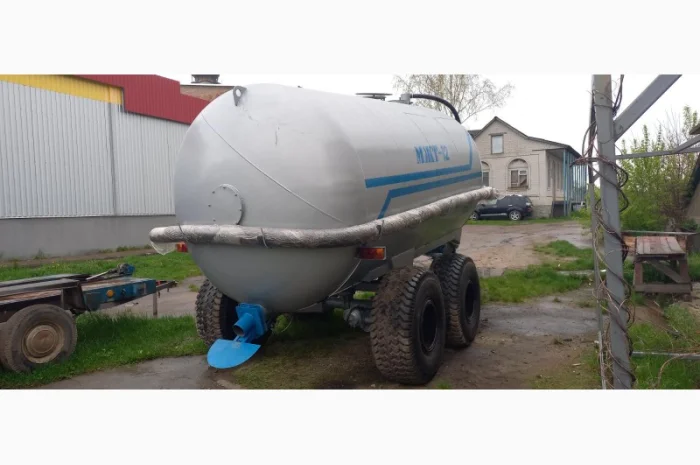 Бочка МЖТ-12 для навоза вакумна з розкидачем 12-14м- фото № 3