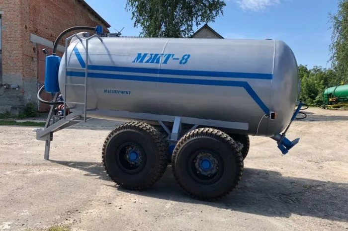 Бочка МЖТ.8 для навозу вакумна з розкидачем- фото № 1