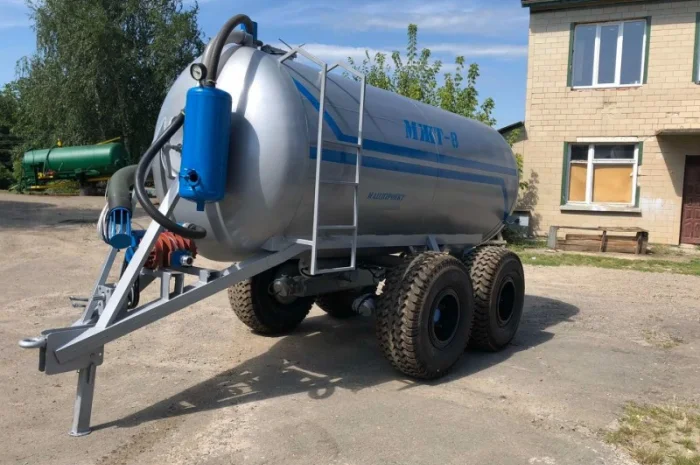 Бочка МЖТ.8 для навозу вакумна з розкидачем- фото № 3