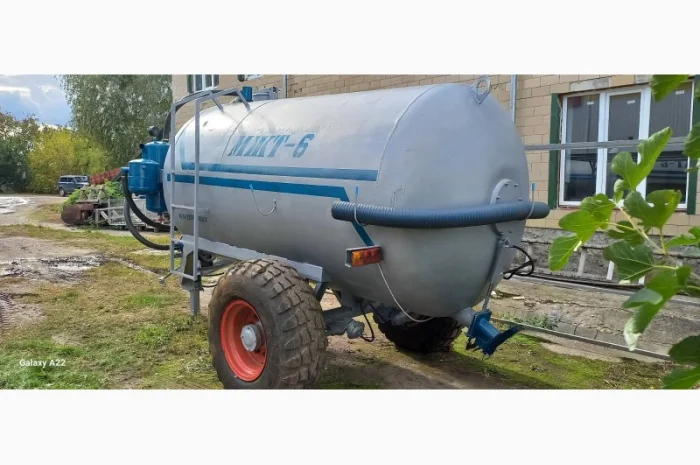 Бочка навоз МЖТ-6 (6м3) вакумна з розкидачем від виробника- фото № 1