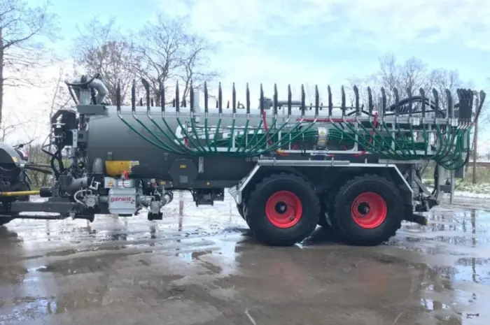 Причіпний розкидач органічних добрив Vogelsang SwingUp 18m Schleppschuh BaseRunner- фото № 3