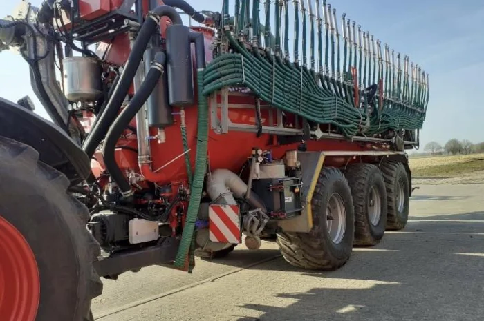 Причіпний розкидач органічних добрив Wienhoff- фото № 1