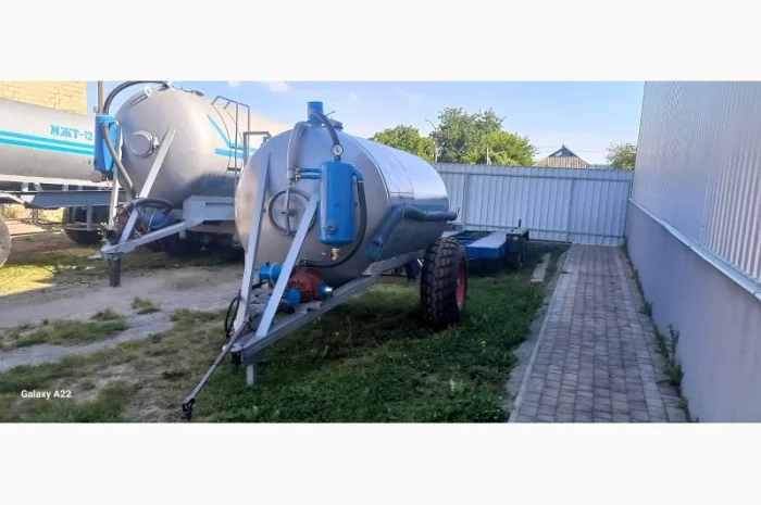 Бочка навозу МЖТ6 (6м3; 8мм; вакум КО503, розкидач)- фото № 6