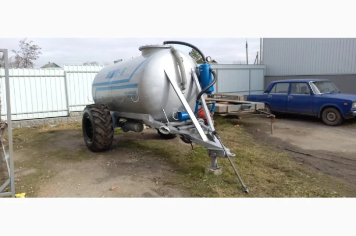 Причіп-бочка МЖТ-6 вакумна з розкидачем навозу- фото № 7