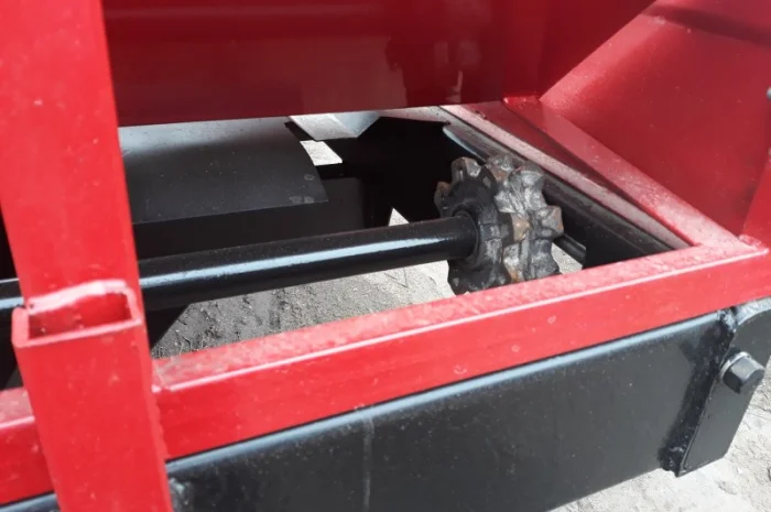 Разбрасыватель органических удобрений РОУ-6.(ПРТ)- фото № 5