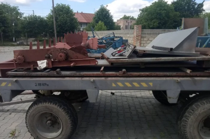 Гноєрозкидач одно та дво осьні Польща- фото № 3