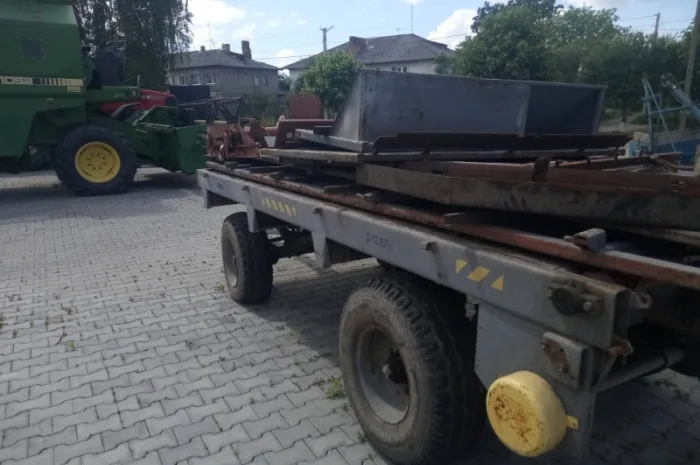 Гноєрозкидач одно та дво осьні Польща- фото № 5