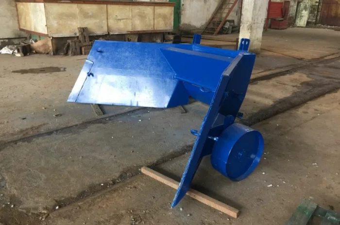 Продам Навозоразбрасыватель БУРАН (РУН-15)(Разбрасыватель удобрений навесной)- фото № 3