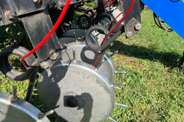 Аплікатор для внесення рідких мінеральних добрив BLUE-JET AT4015- фото № 4